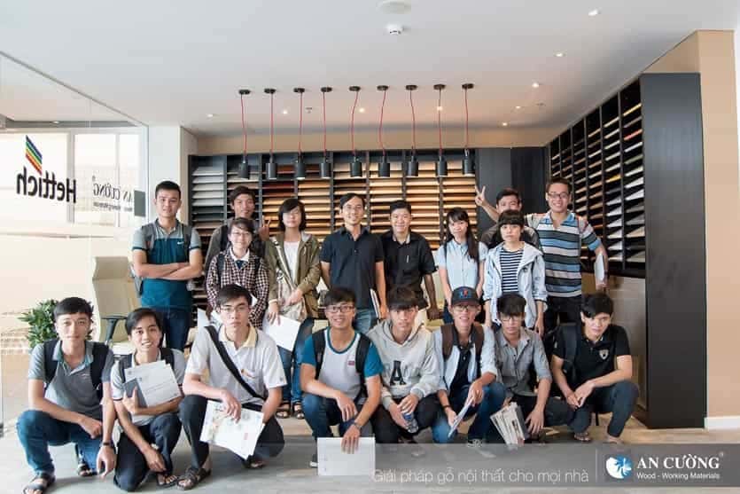 HOẠT ĐỘNG CHIA SẺ KIẾN THỨC VỚI SINH VIÊN KHOA KIẾN TRÚC - ĐẠI HỌC BÁCH KHOA