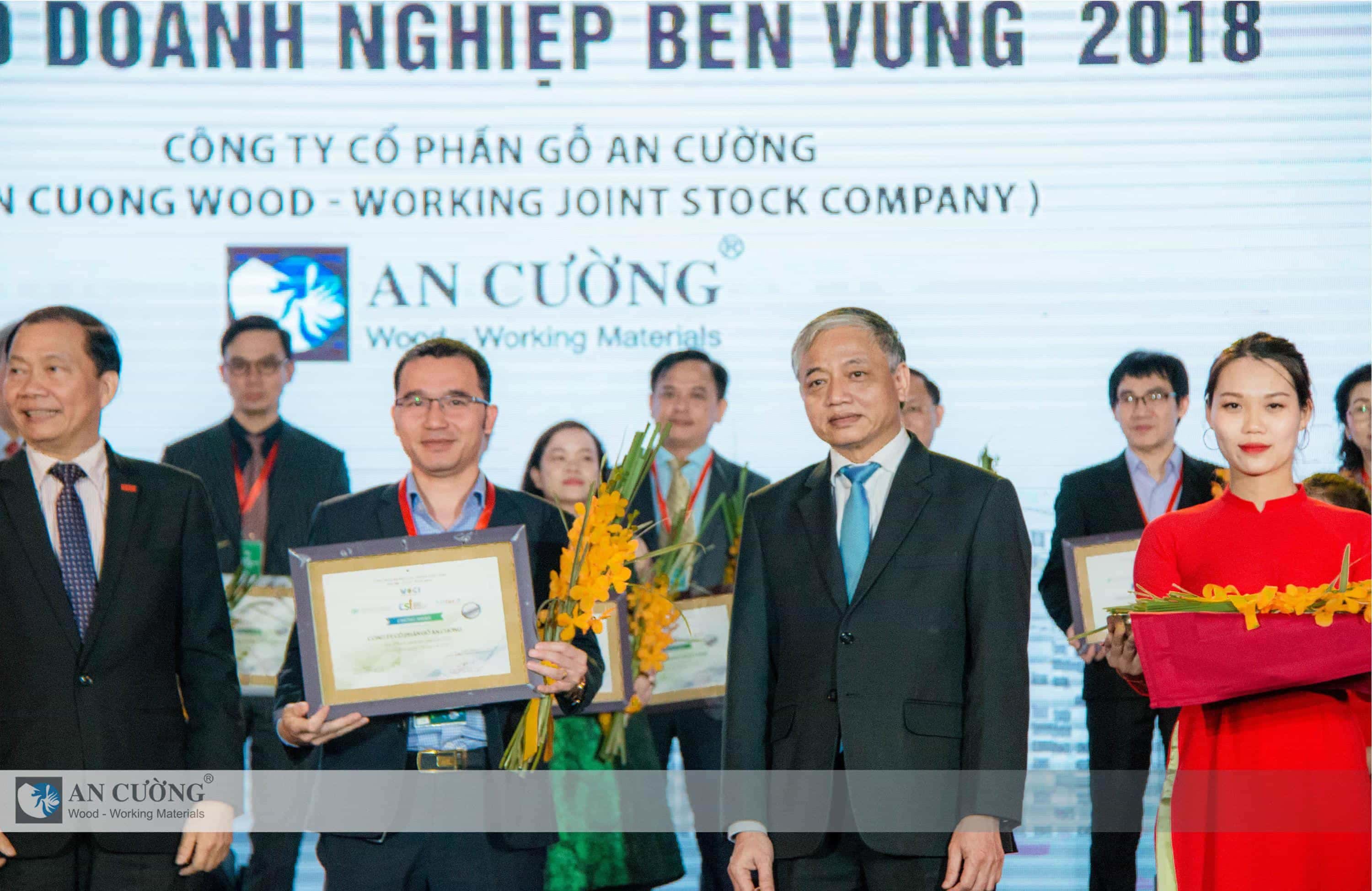 GỖ AN CƯỜNG ĐẠT TOP 100 DOANH NGHIỆP BỀN VỮNG VIỆT NAM 2018