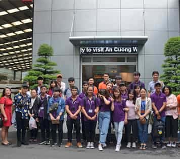 KHOA NỘI THẤT ĐẠI HỌC HUTECH VÀ BUỔI HỌC THỰC TẾ TẠI NHÀ MÁY CỦA GỖ AN CƯỜNG