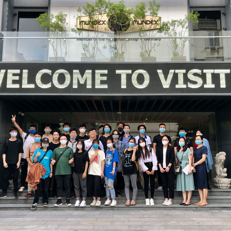 GHÉ THĂM SHOWROOM AN CƯỜNG CÙNG SINH VIÊN KHOA NỘI THẤT - ĐẠI HỌC XÂY DỰNG