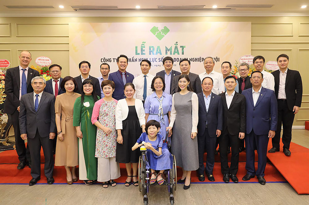 HOẠT ĐỘNG XÃ HỘI