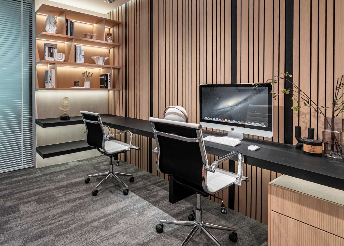 21 mẫu bàn làm việc tại nhà đẹp, hiện đại 2026