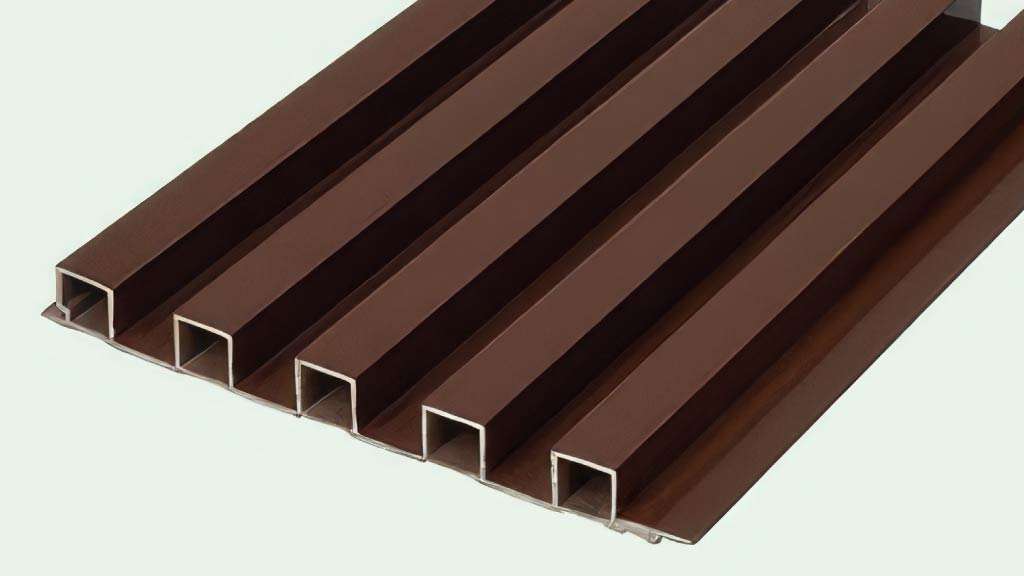 tấm lam sóng vuông