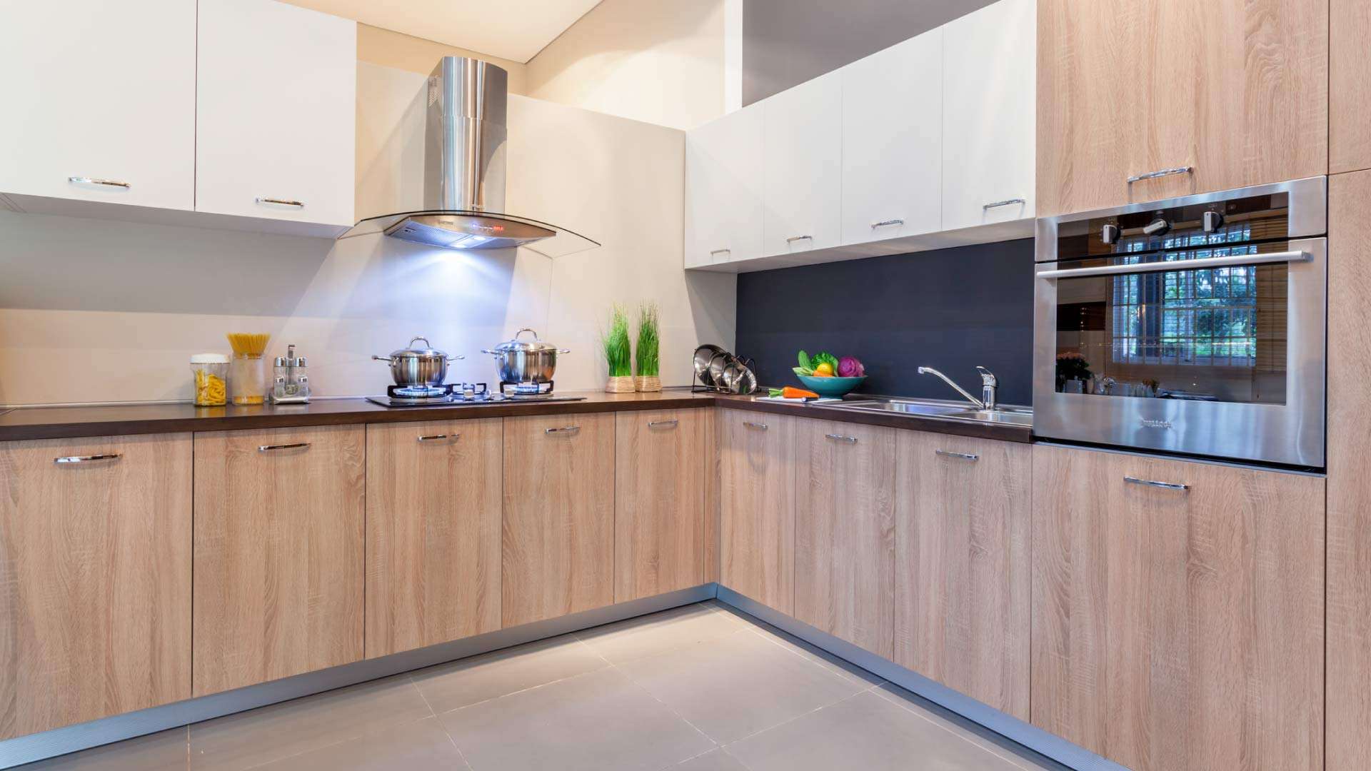 mẫu tủ bếp melamine màu vân gỗ