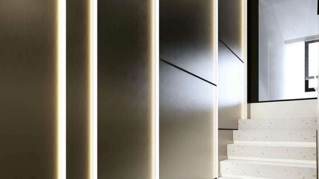 vách ngăn cầu thang bằng kim loại