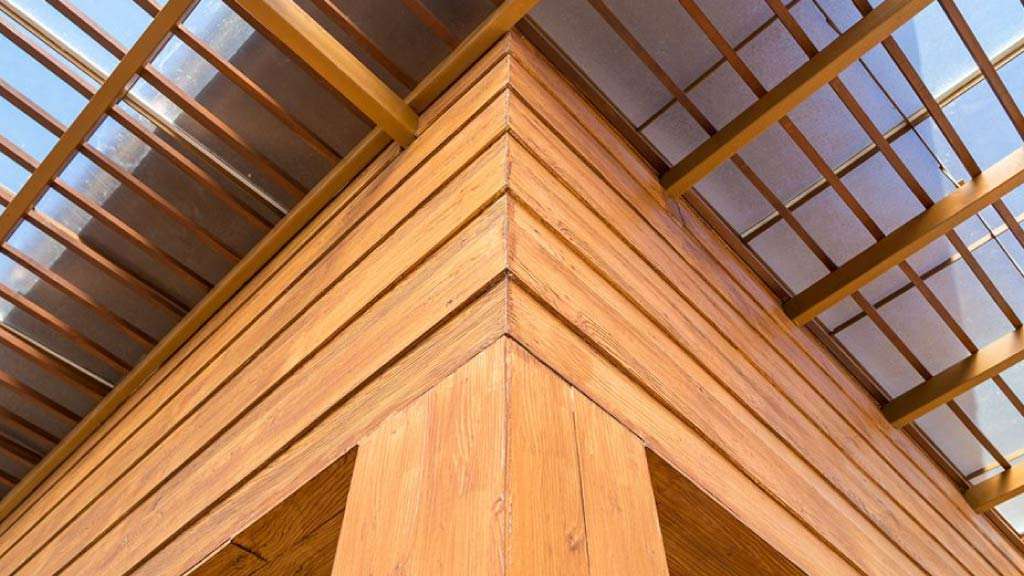 tấm ốp cột gỗ tự nhiên