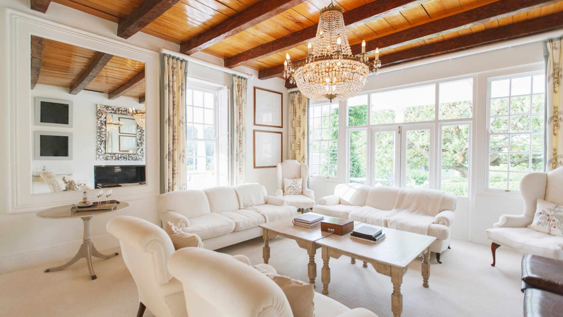 mẫu trần gỗ công nghiệp tân cổ điển