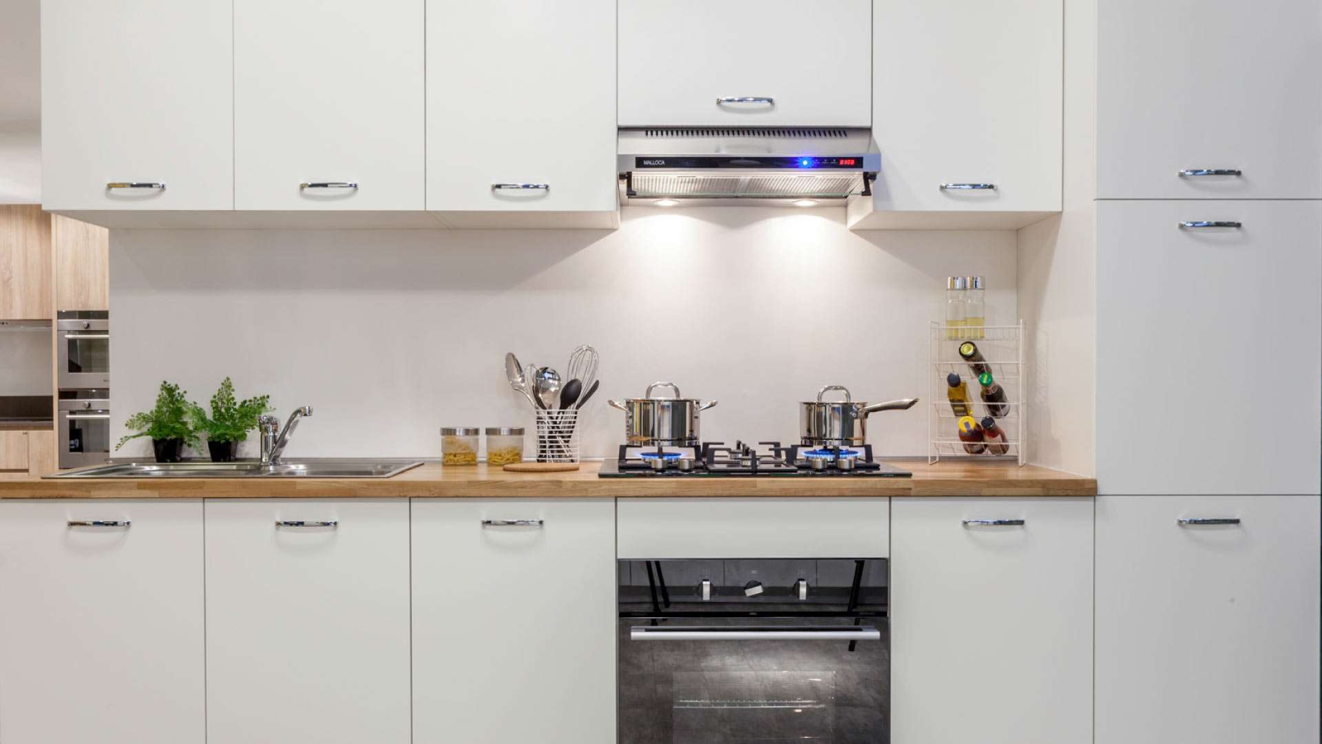 tủ bếp gỗ hdf phủ laminate