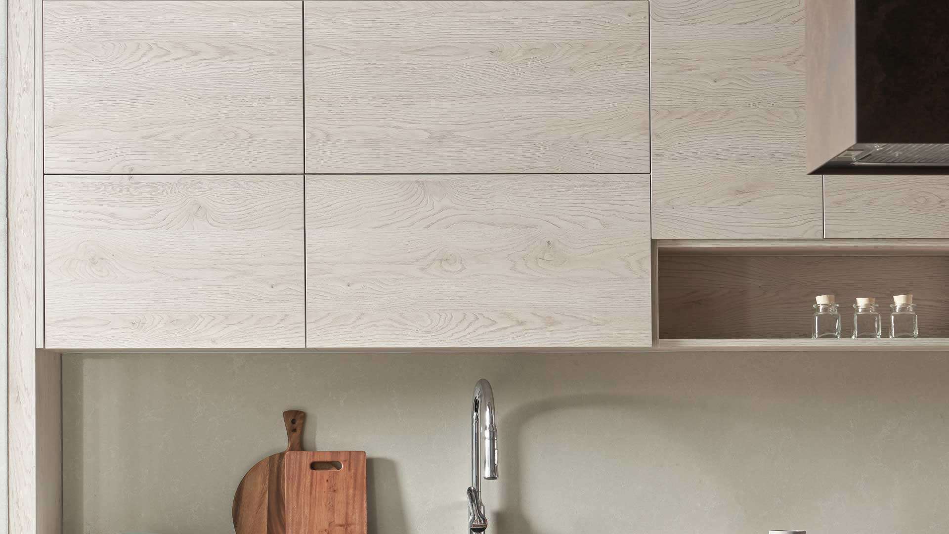 melamine và acrylic loại nào tốt hơn