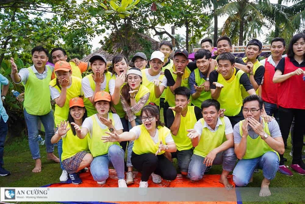 1.-Teambuildin g7-58.jpg