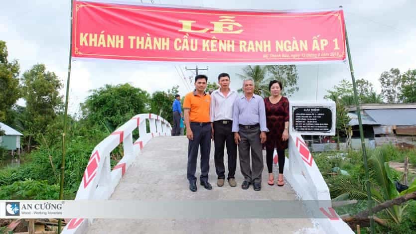 bdbcce0c895469 0a3045.jpg