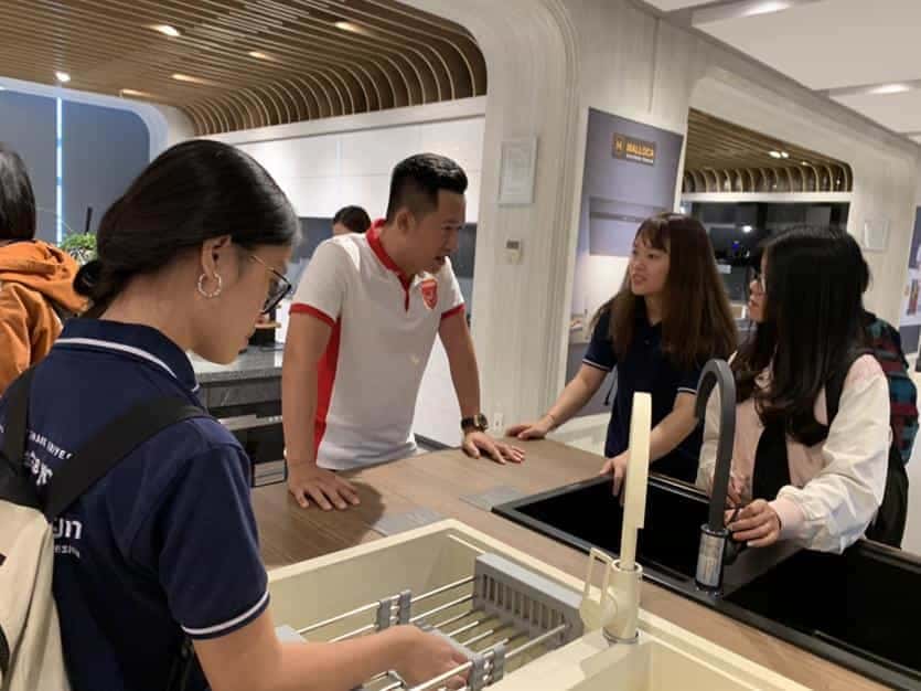 86495a538f1d69 43300c.jpg