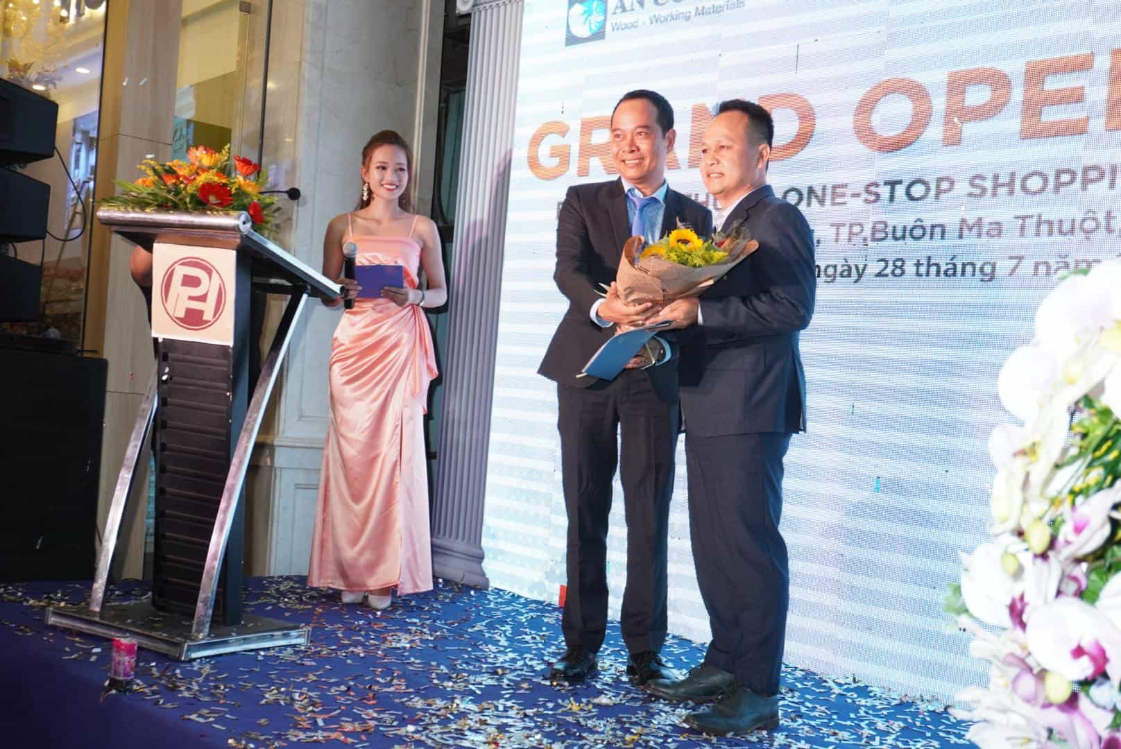 Photo-7-28-19- 18-05-26.jpg