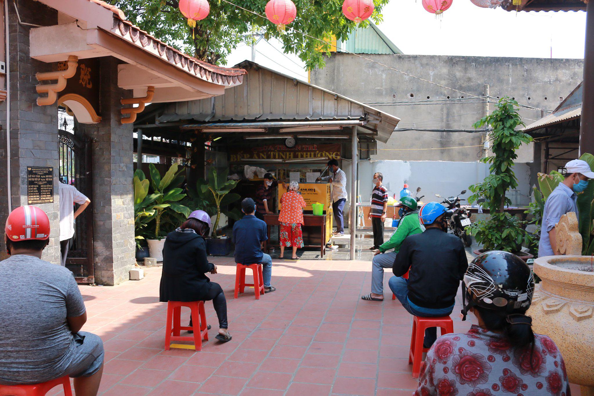 18B85C08-CF1F- 414D-89C8-8777 F693260D.jpg