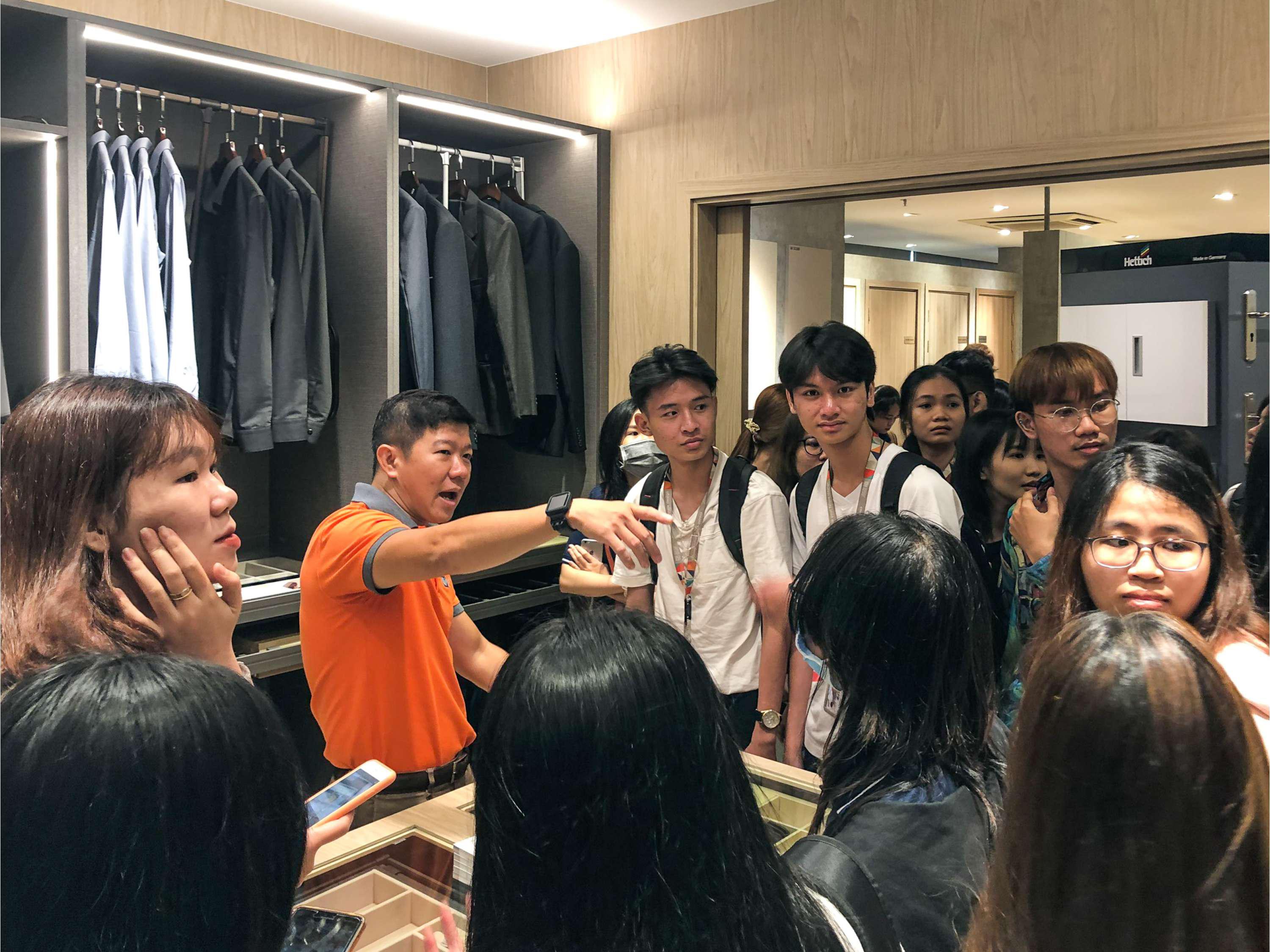 z2136916552891 cae9e19177ae42 8ee354d0c0d88a 54f0.jpg