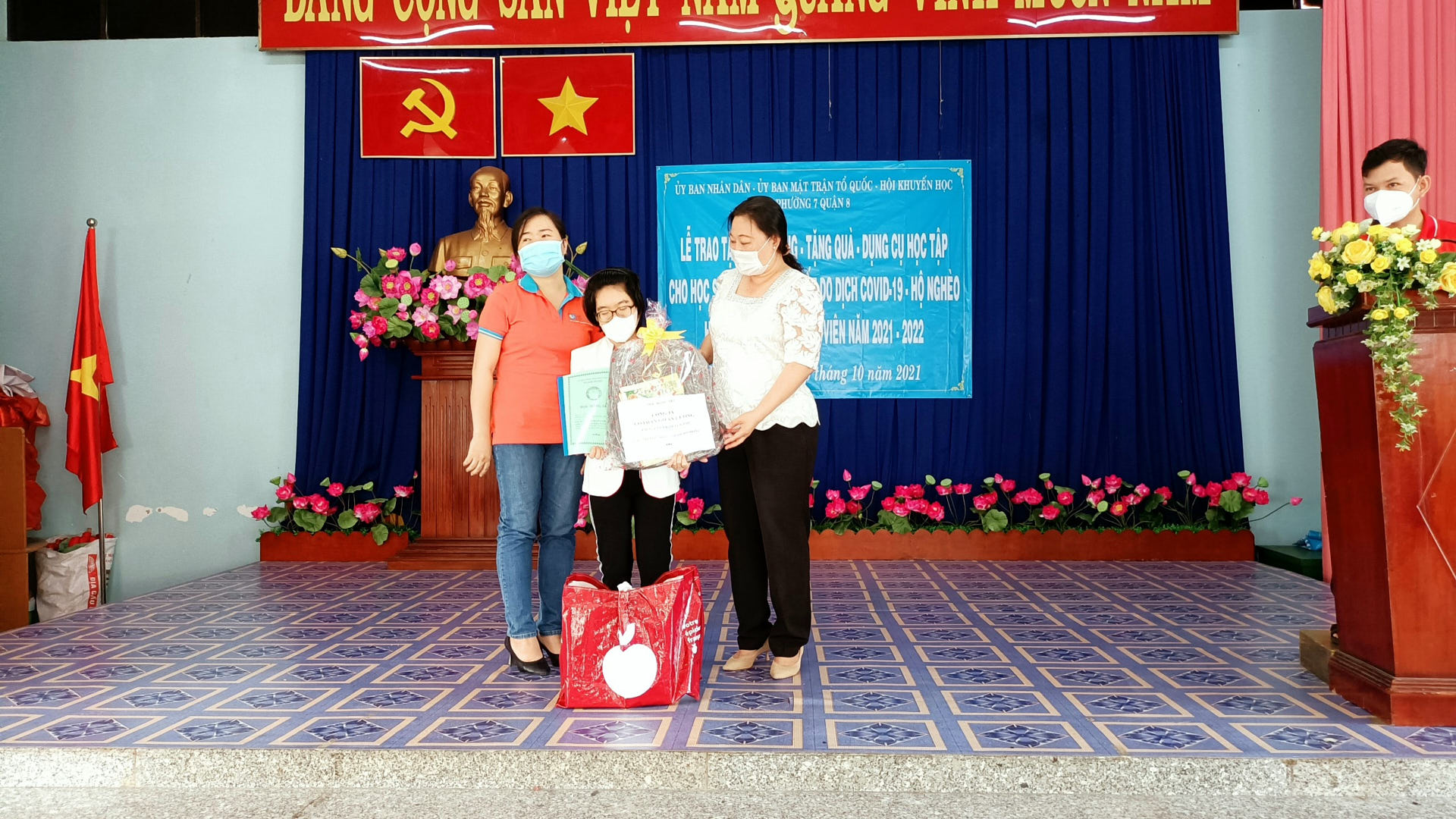 ancuong-charit y-3.jpg