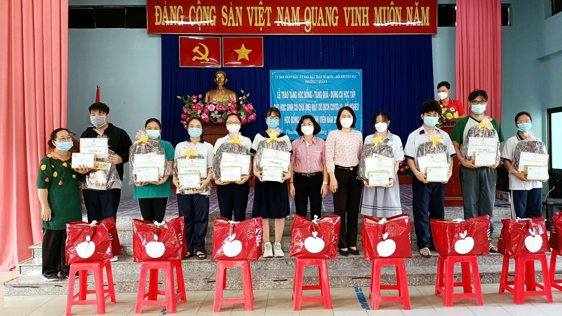 ancuong-charit y-4.jpg