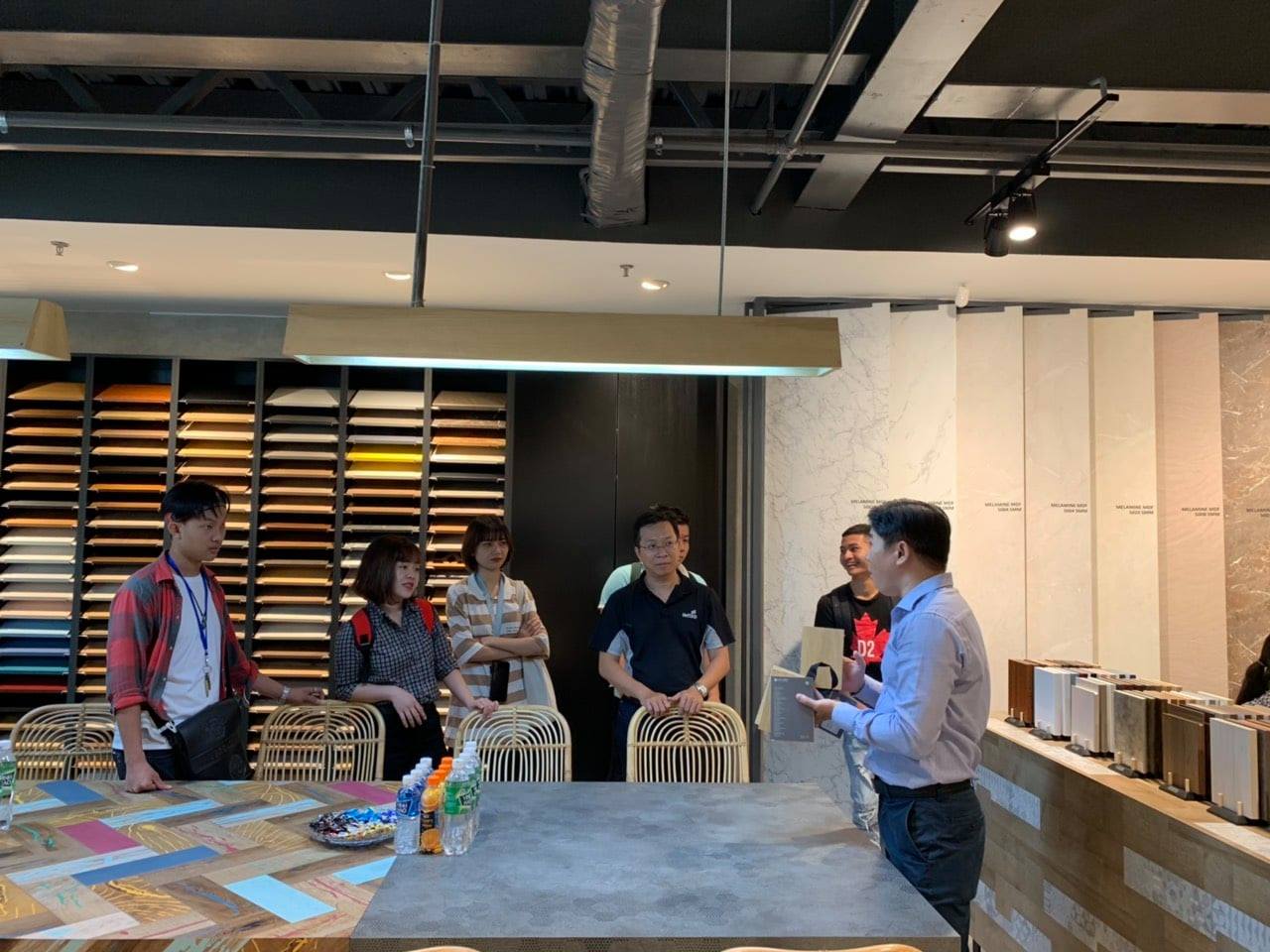 70755442254212 05725153425803 82538910505369 6n.jpg