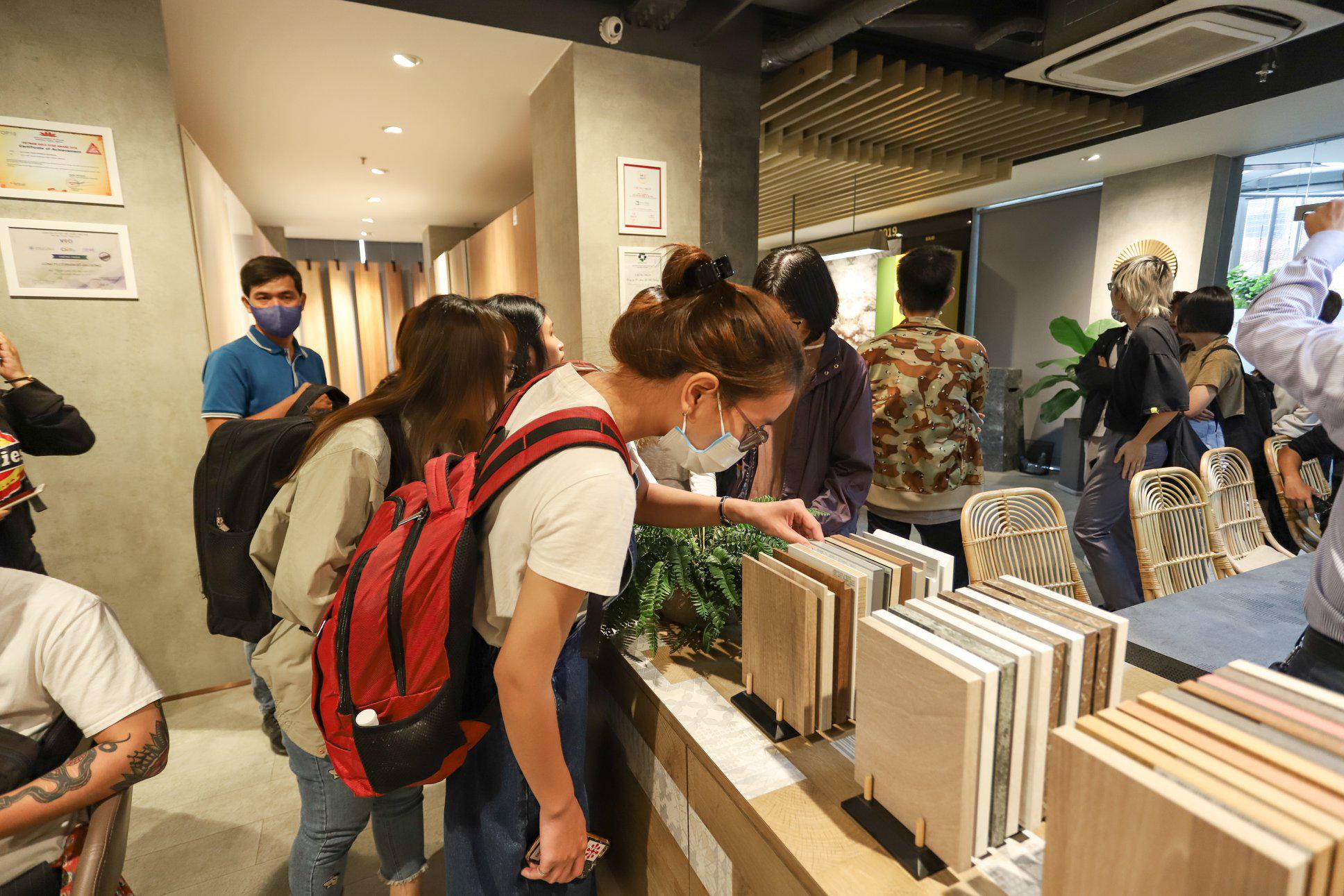 85237806290121 11132729513592 34532394034790 4n.jpg