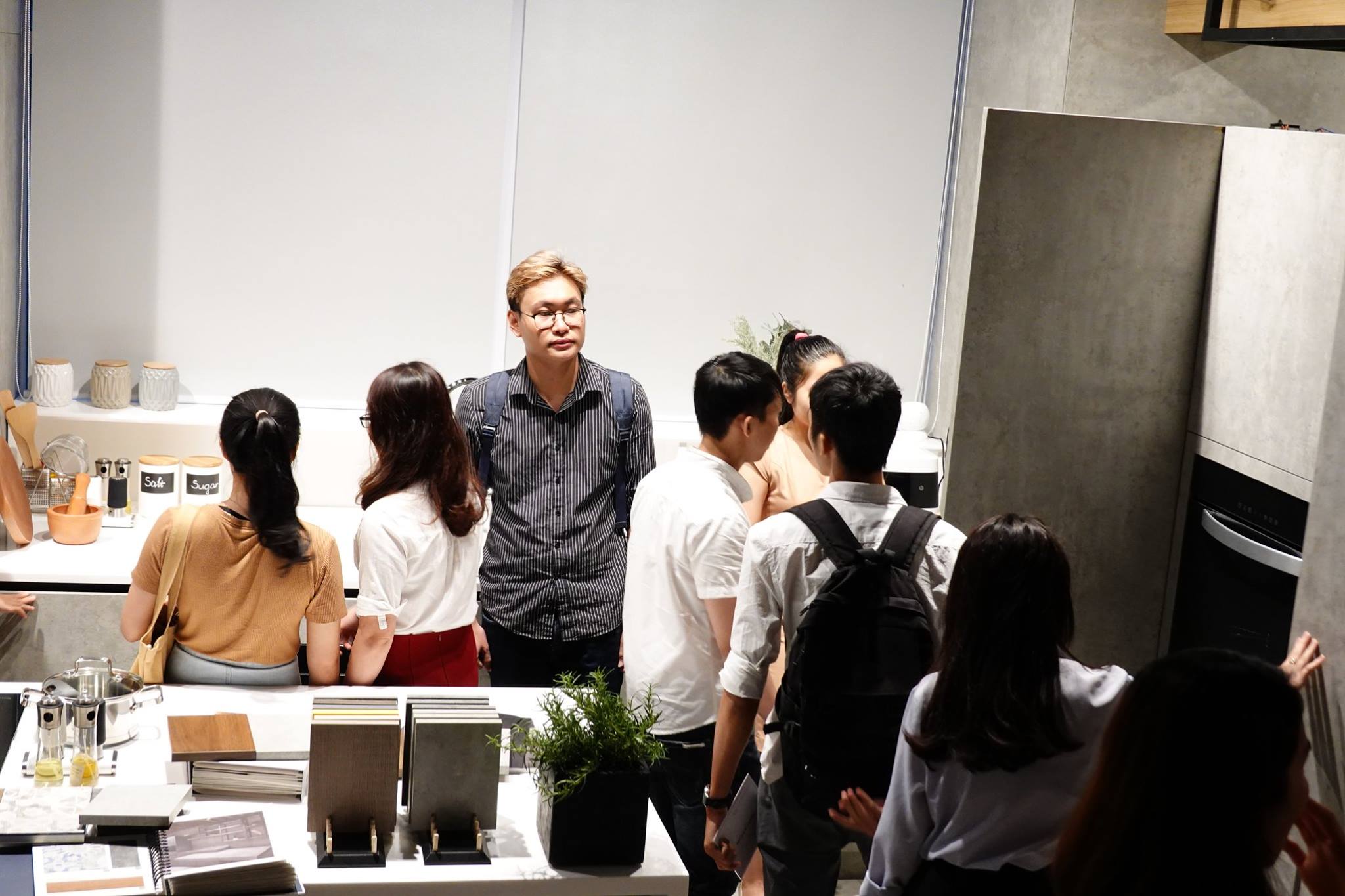 57180137228167 99785594043283 13217712180428 8n.jpg