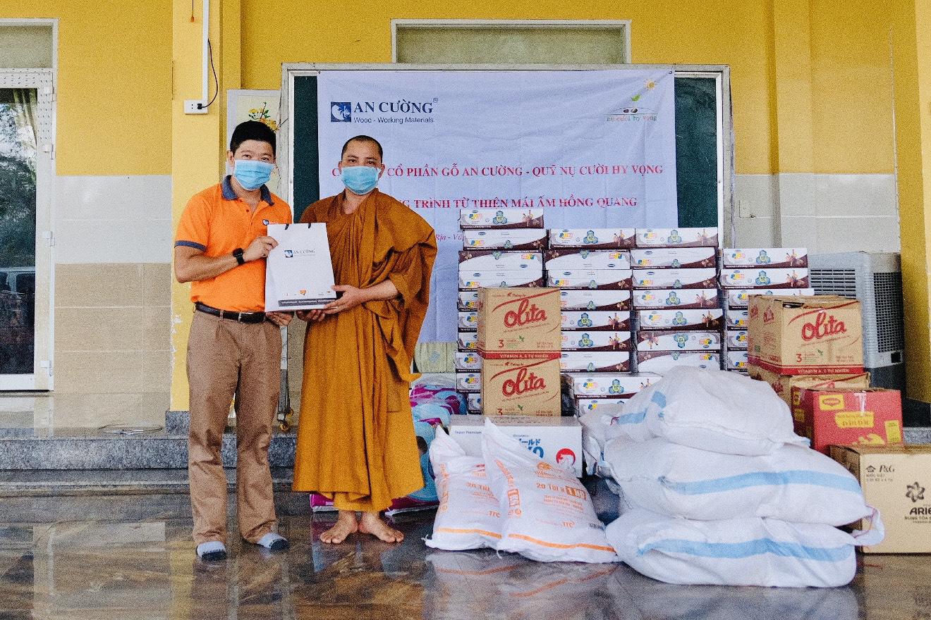 6ae575bf679092 cecb81.jpg