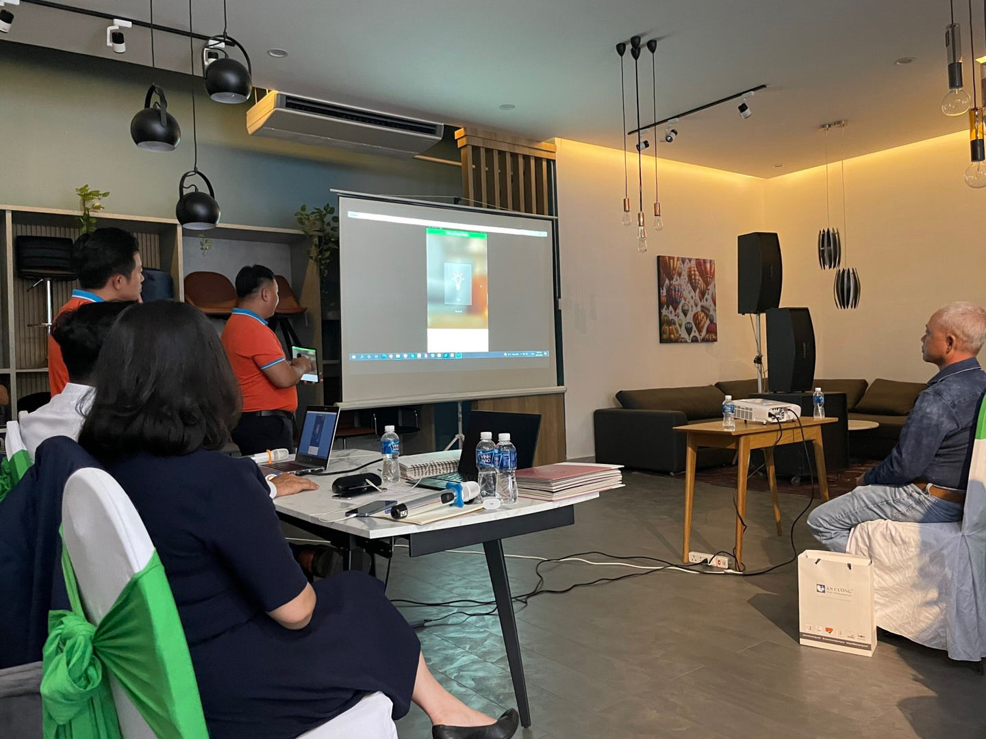 ancuong-anphat -phanthiet-10. jpg