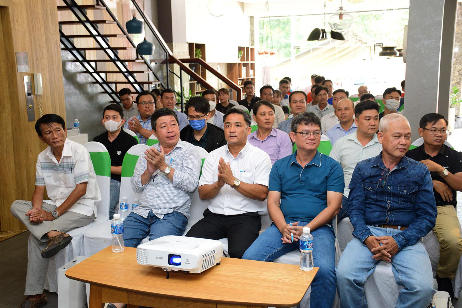 ancuong-anphat -phanthiet-7.j pg