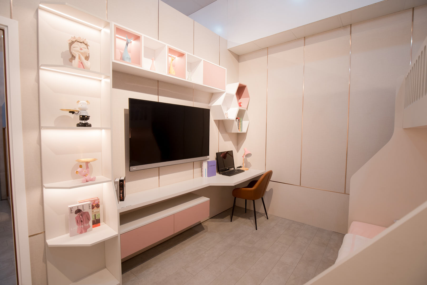 ancuong-baohan -showroom-0.jp g