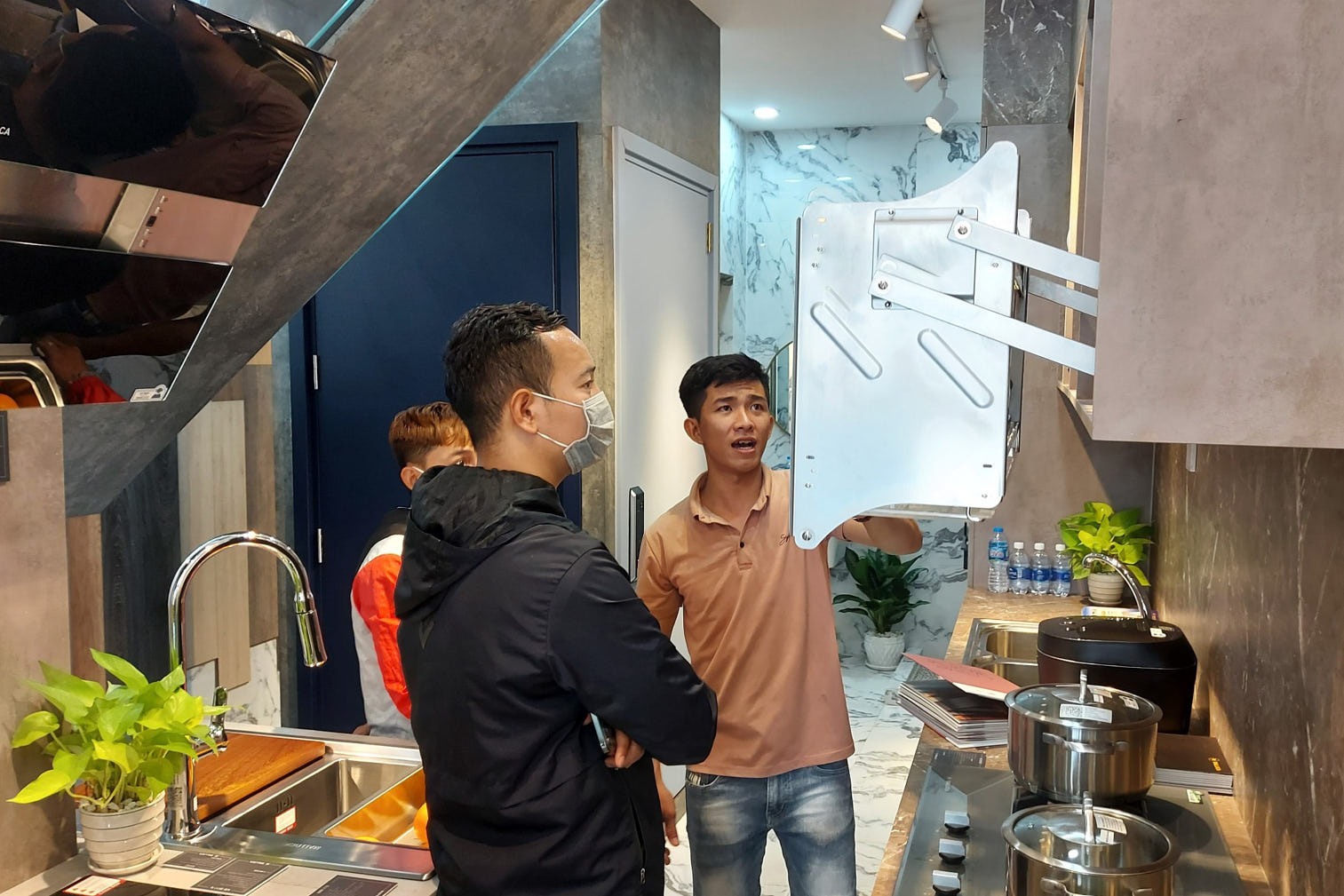 ancuong-longxu yen-3.jpg