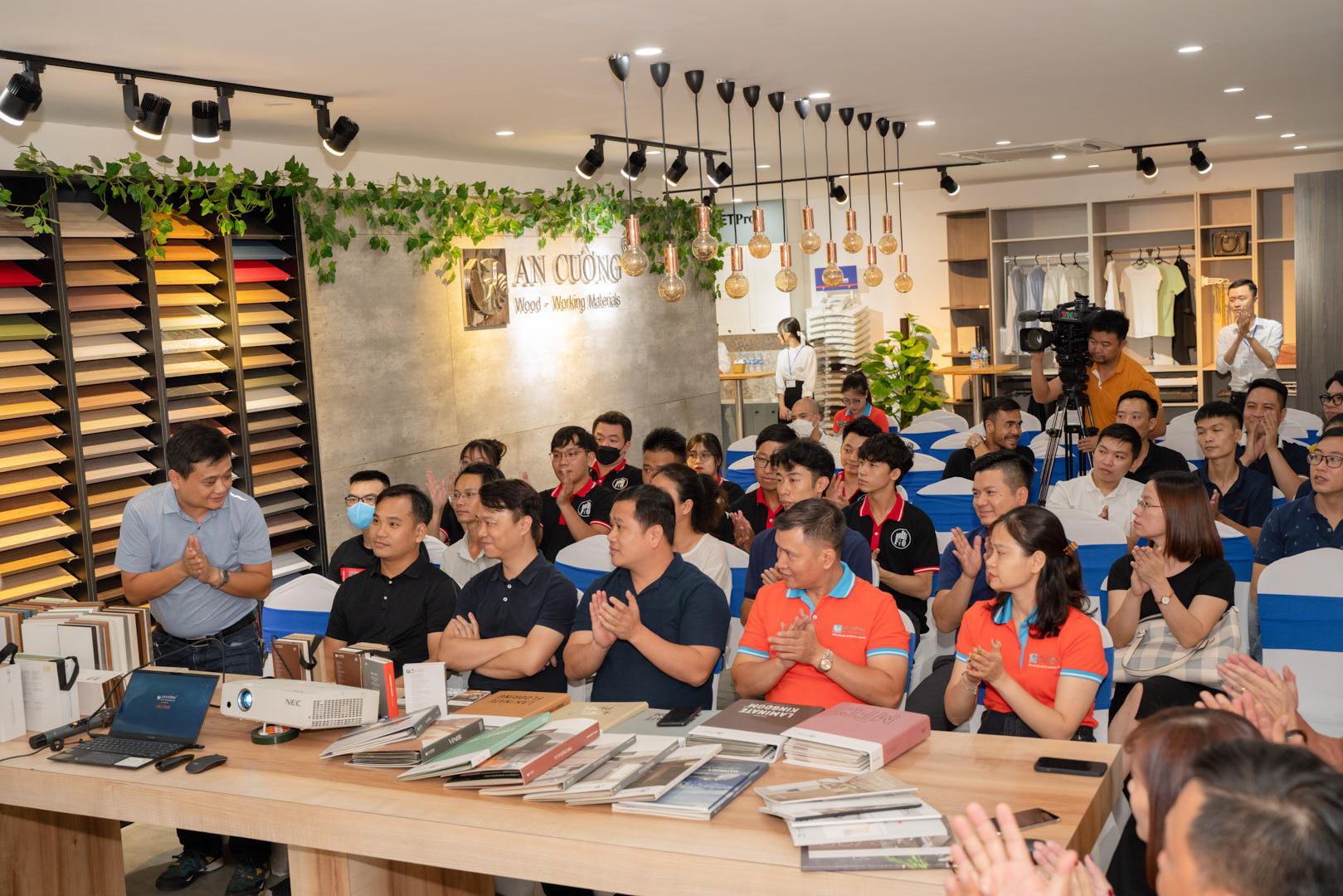 ancuong-thaitu an-2022-0.jpg