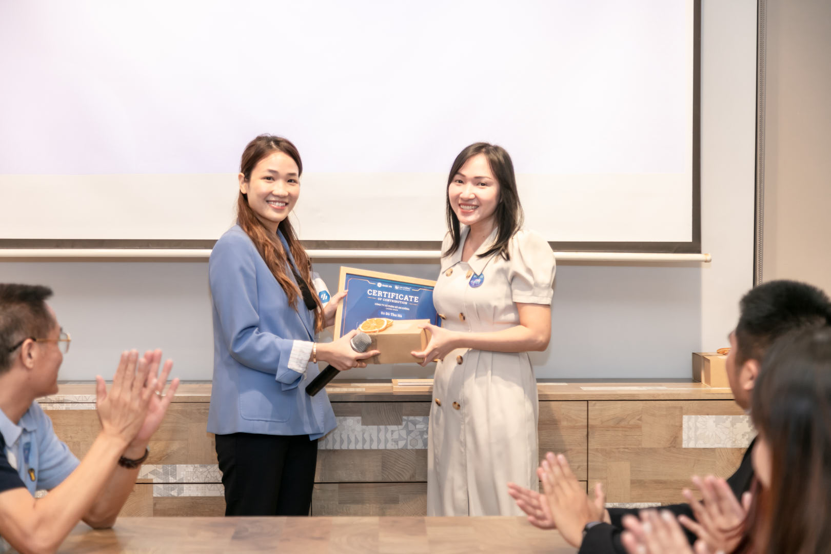 ancuong-base-g olive-2.jpg