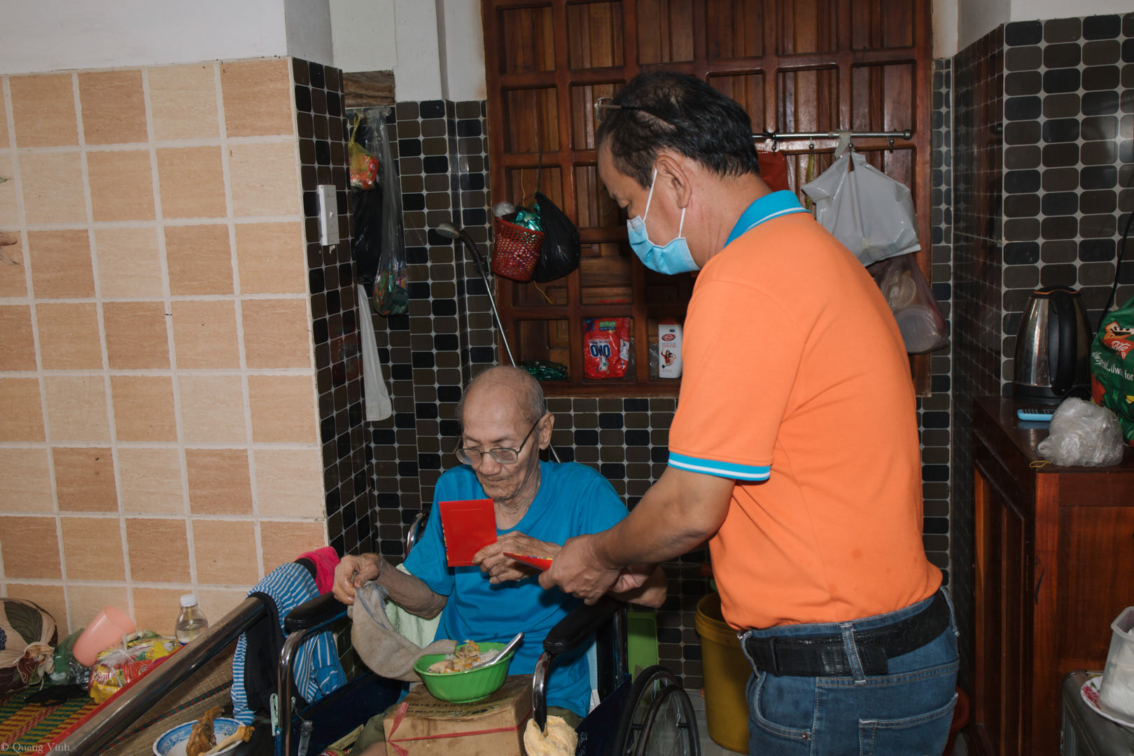 ancuong-mai-am -may-ngan-0.jp g