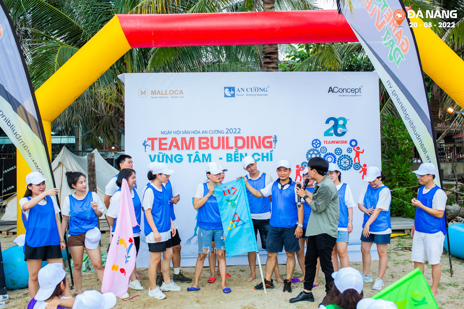 ancuong-nhvn20 22-trung-12.jp g