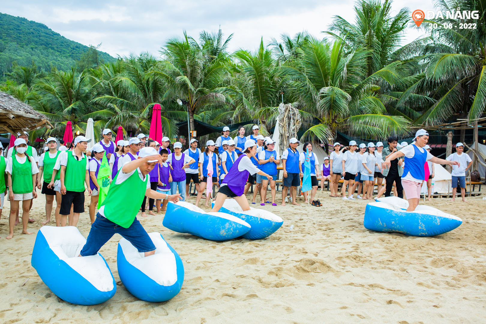 ancuong-nhvn20 22-trung-17.jp g