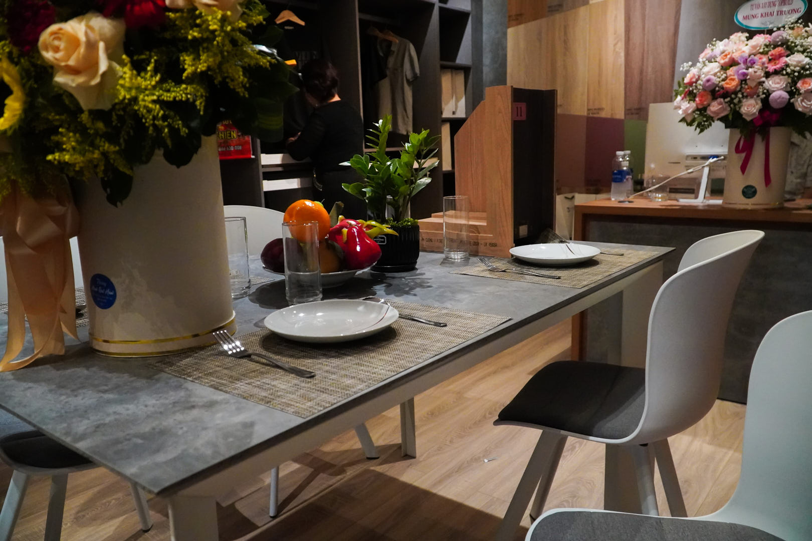 ancuong-ngocth om-1.jpg