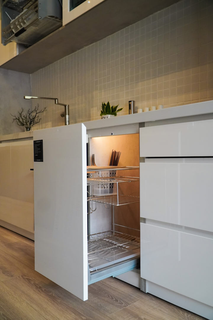 ancuong-ngocth om-1.jpg