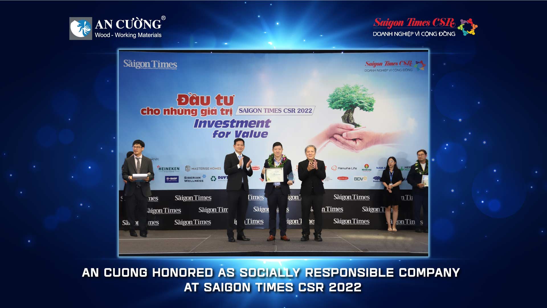 SAIGON-TIMES-C SR-2022-VINH-D ANH-G-AN-CNG-L -DOANH-NGHIP-V -CNG-NG-englis h.jpg