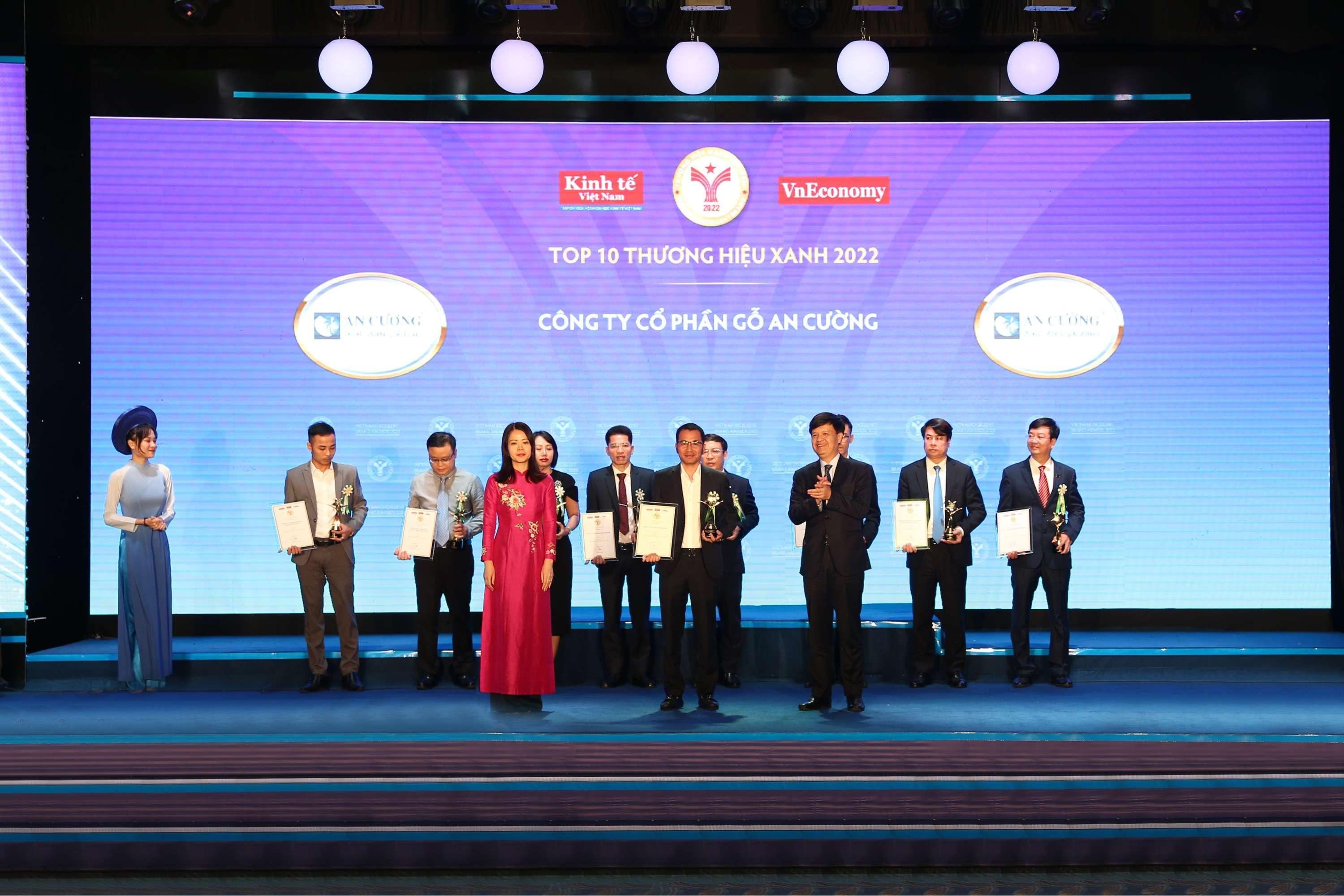 top10-thuonghi euxanh-1.jpg