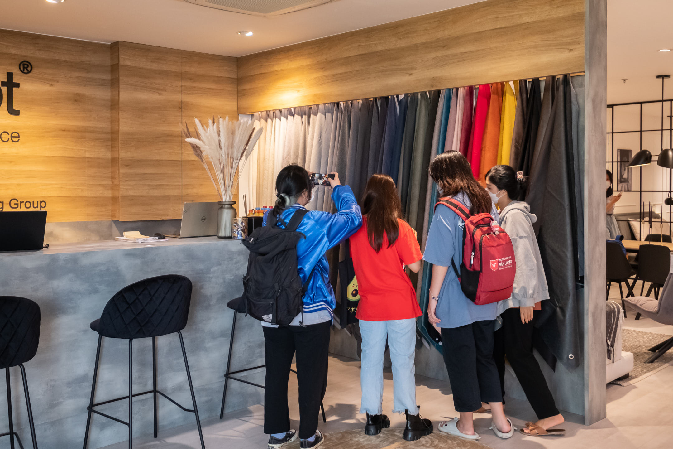 ancuong-vanlan g-12.jpg