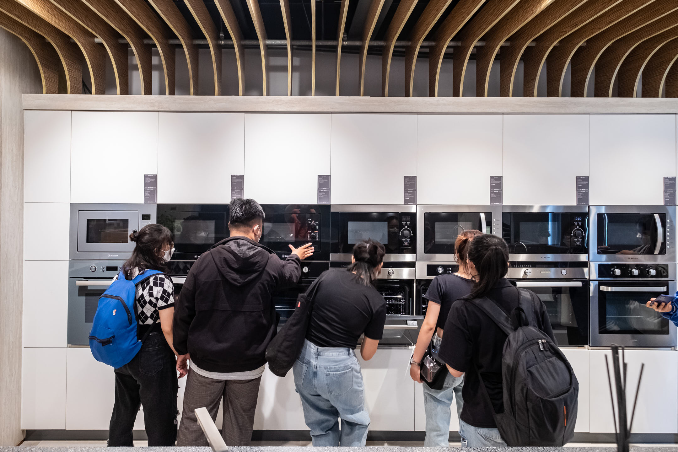 ancuong-vanlan g-4.jpg