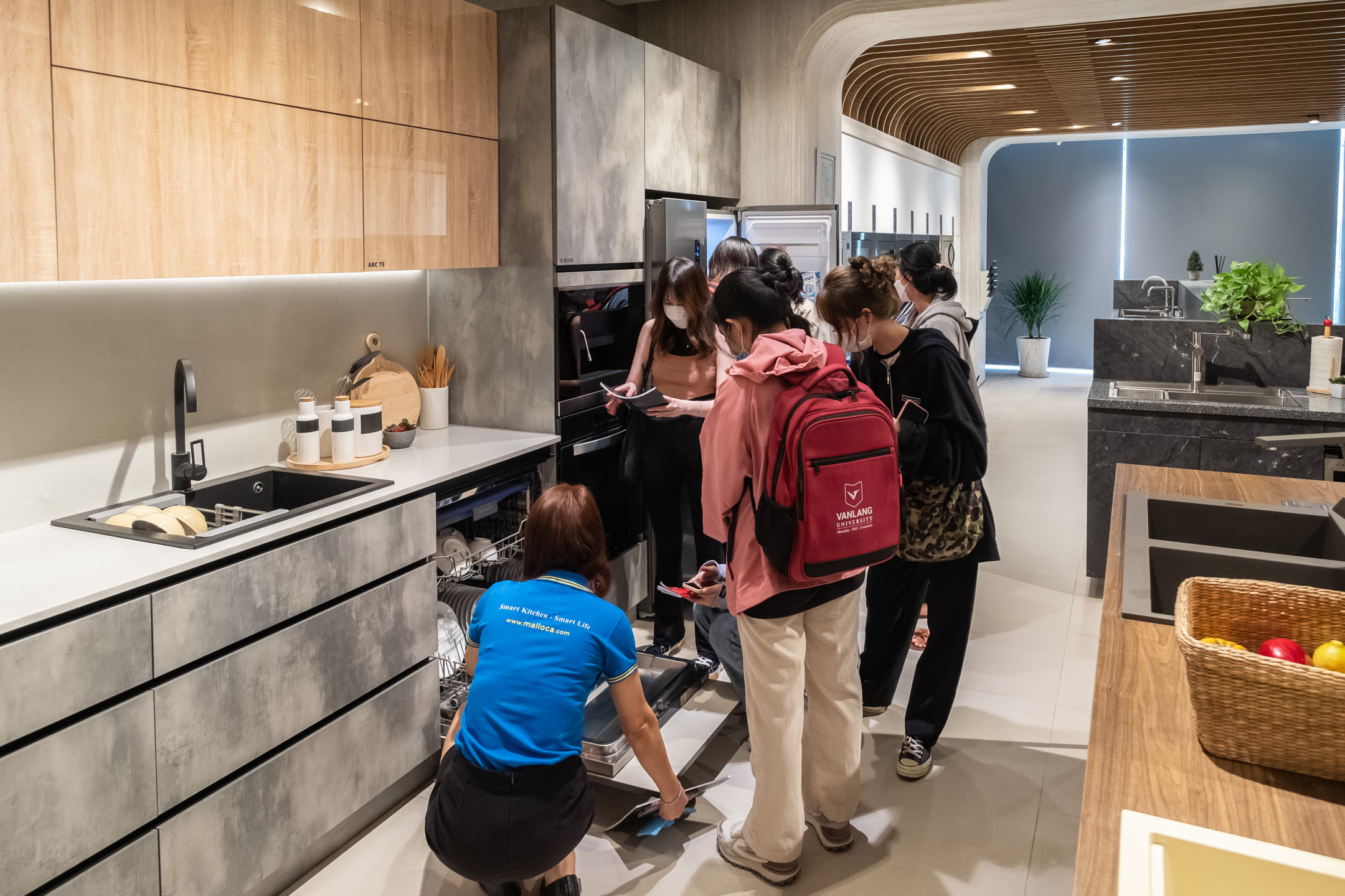 ancuong-vanlan g-5.jpg