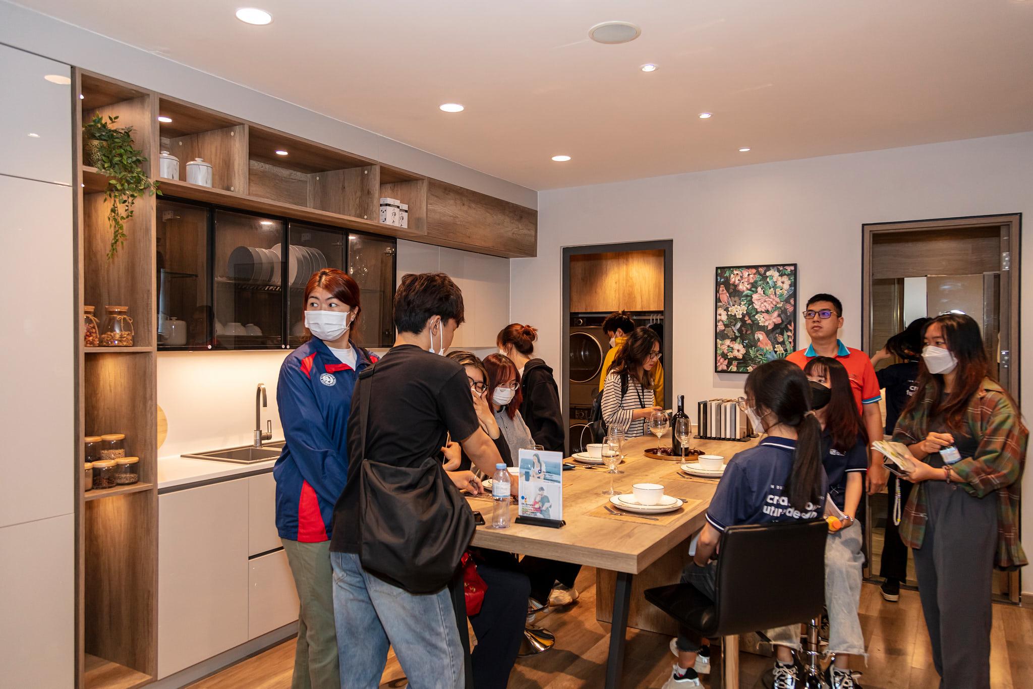 ancuong-tonduc thang-showroom -13.jpg