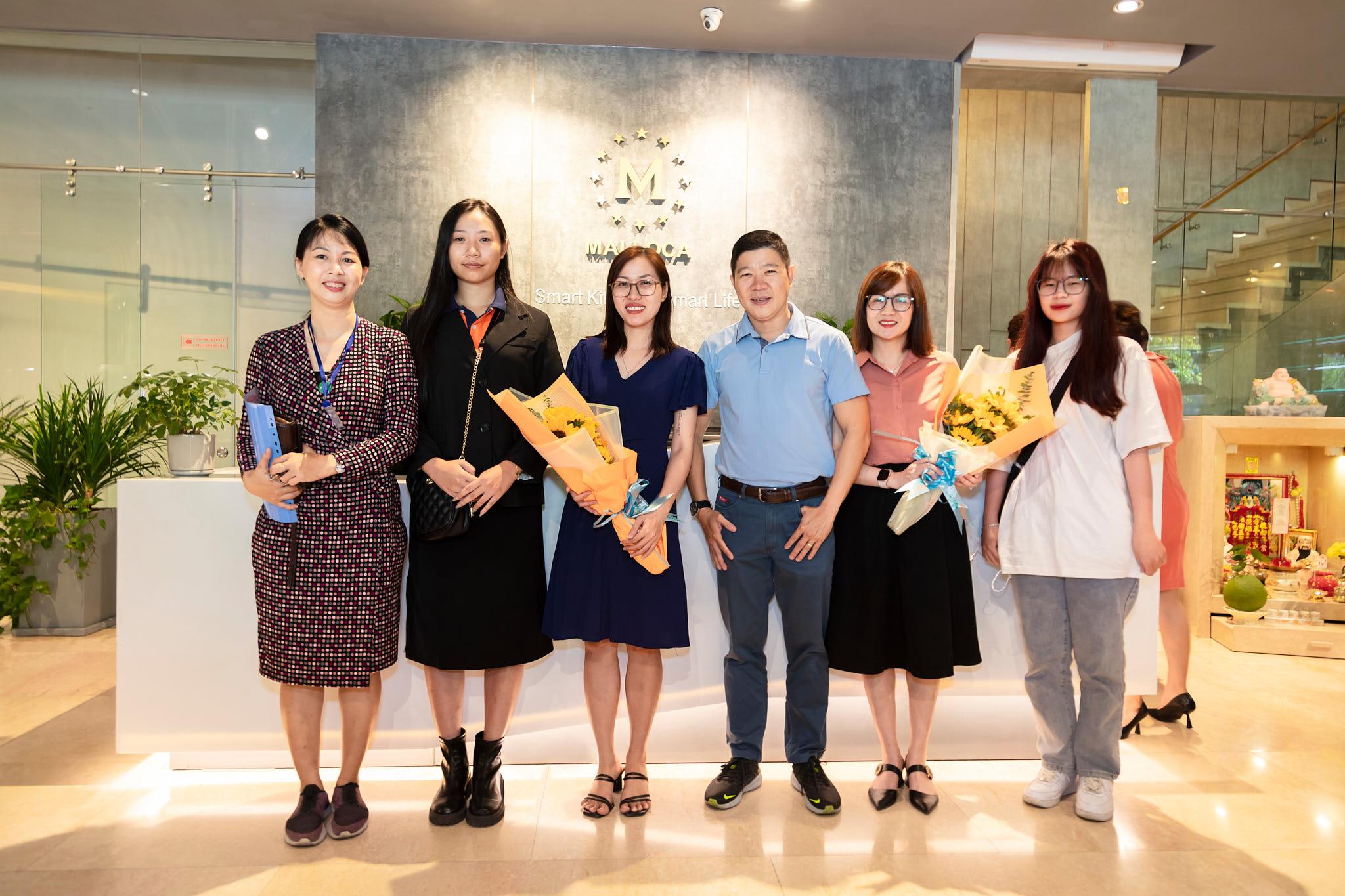 0.-Gn-70-sinh- vin-ngnh-ni-th t-H-HUTECH-An- Cng.jpg