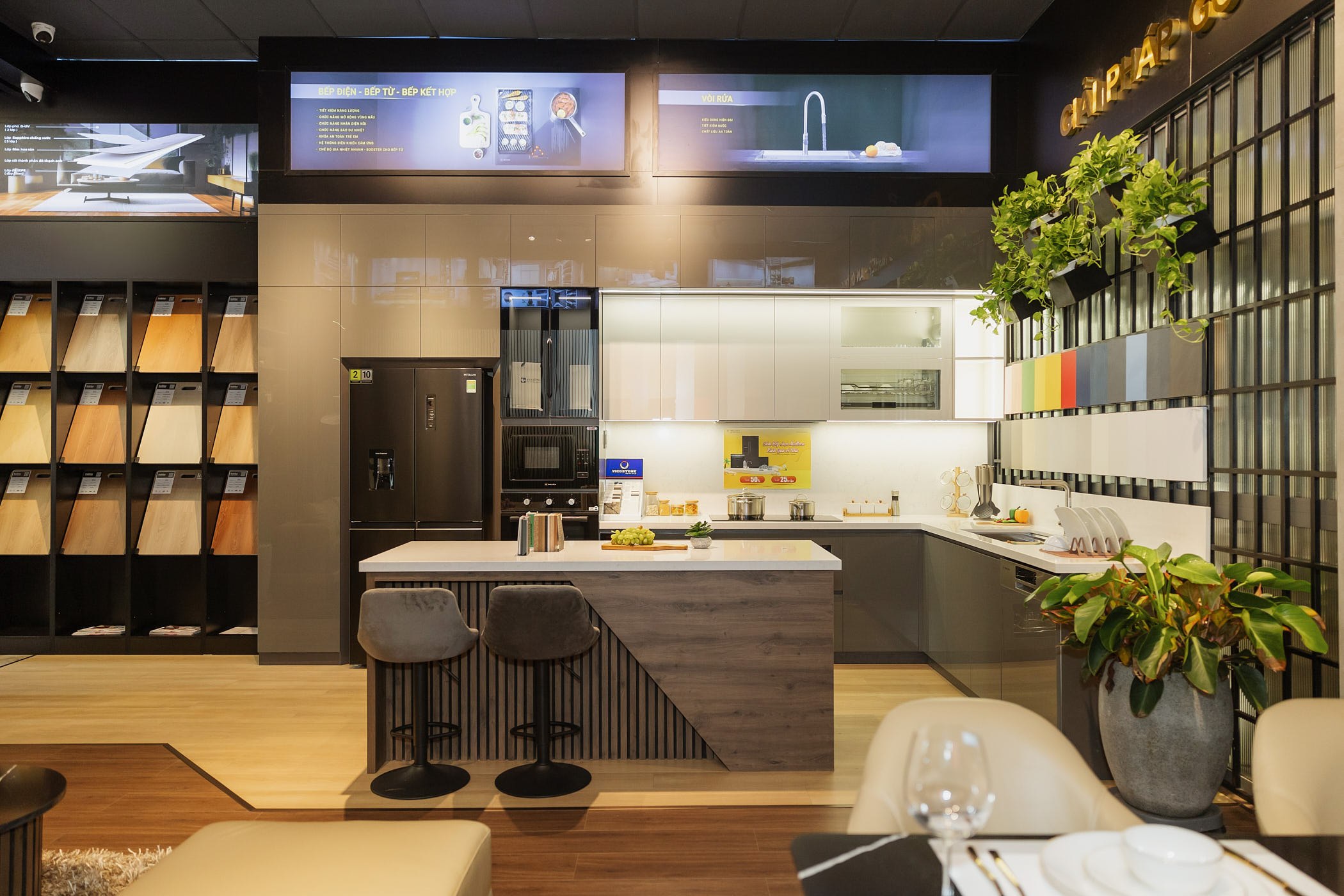 Nội thất Phúc Hưng - Showroom vật Liệu, giải pháp và nội thất làm từ gỗ công nghiệp An Cường