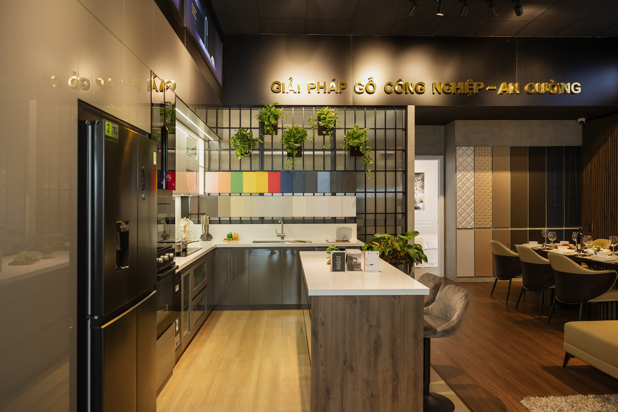 Nội thất Phúc Hưng - Showroom vật Liệu, giải pháp và nội thất làm từ gỗ công nghiệp An Cường