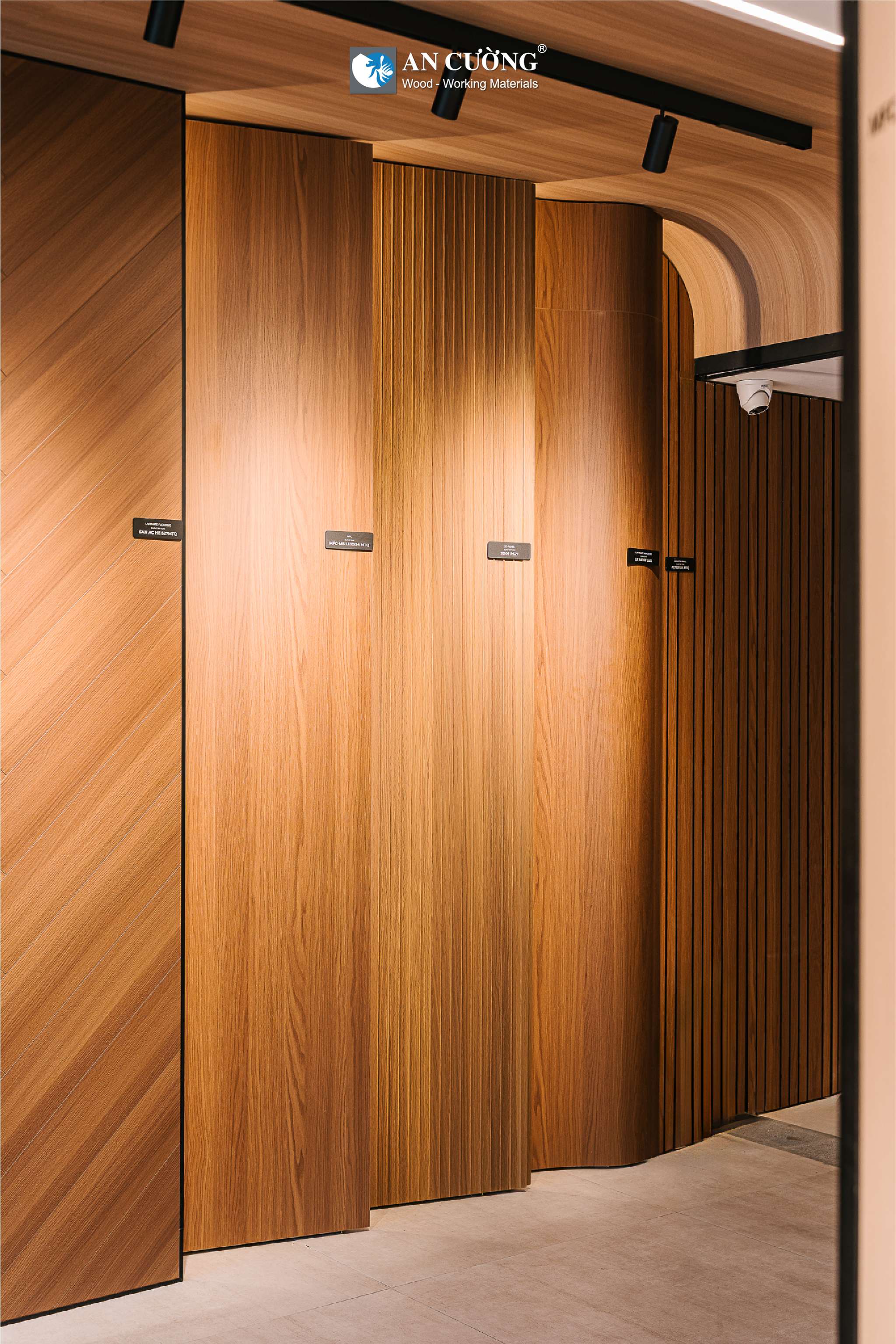 5in1-solution-oak-wood-collection-showroom-chuong-duong-do-07.jpg