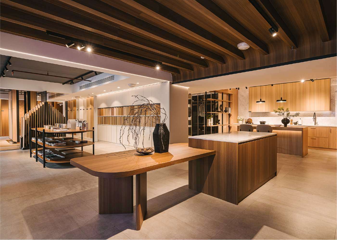 OAK WOOD COLLECTION | 5IN1 SOLUTION EXPANDS TO NORTHERN VIETNAM