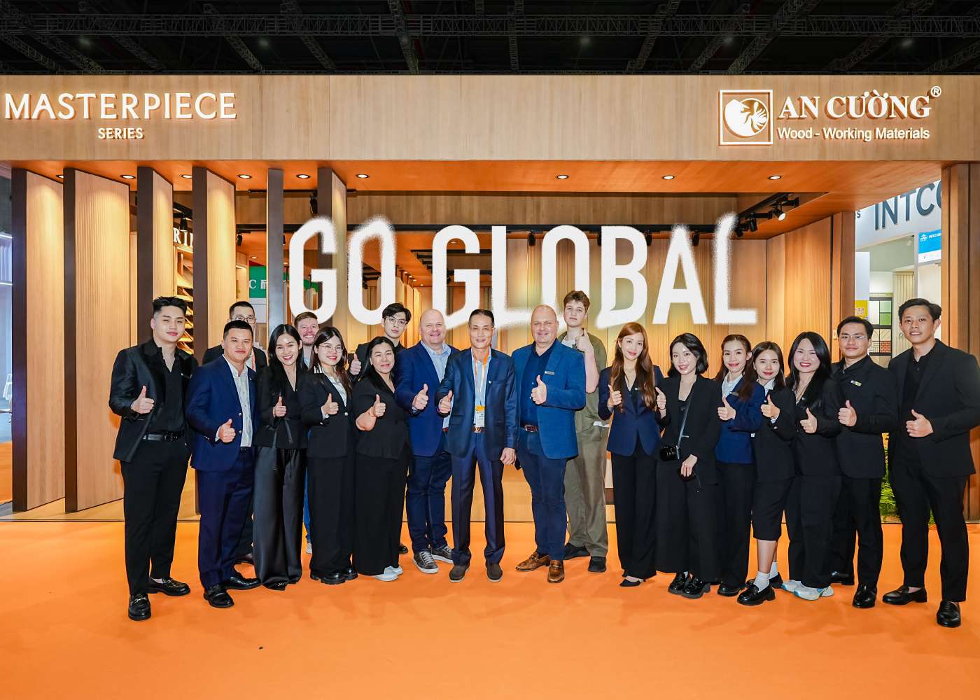 AN CUONG GO GLOBAL: KHI VẬT LIỆU VIỆT BƯỚC LÊN SÂN KHẤU TOÀN CẦU