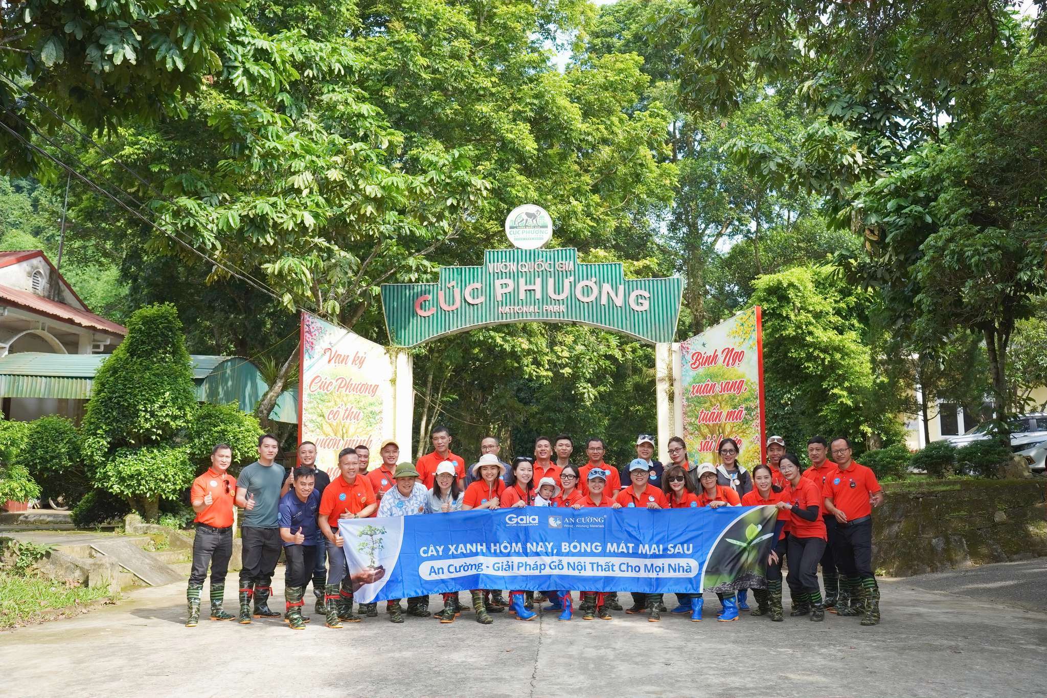 gaia-ancuong-trong-rung-hanoi-09.jpg
