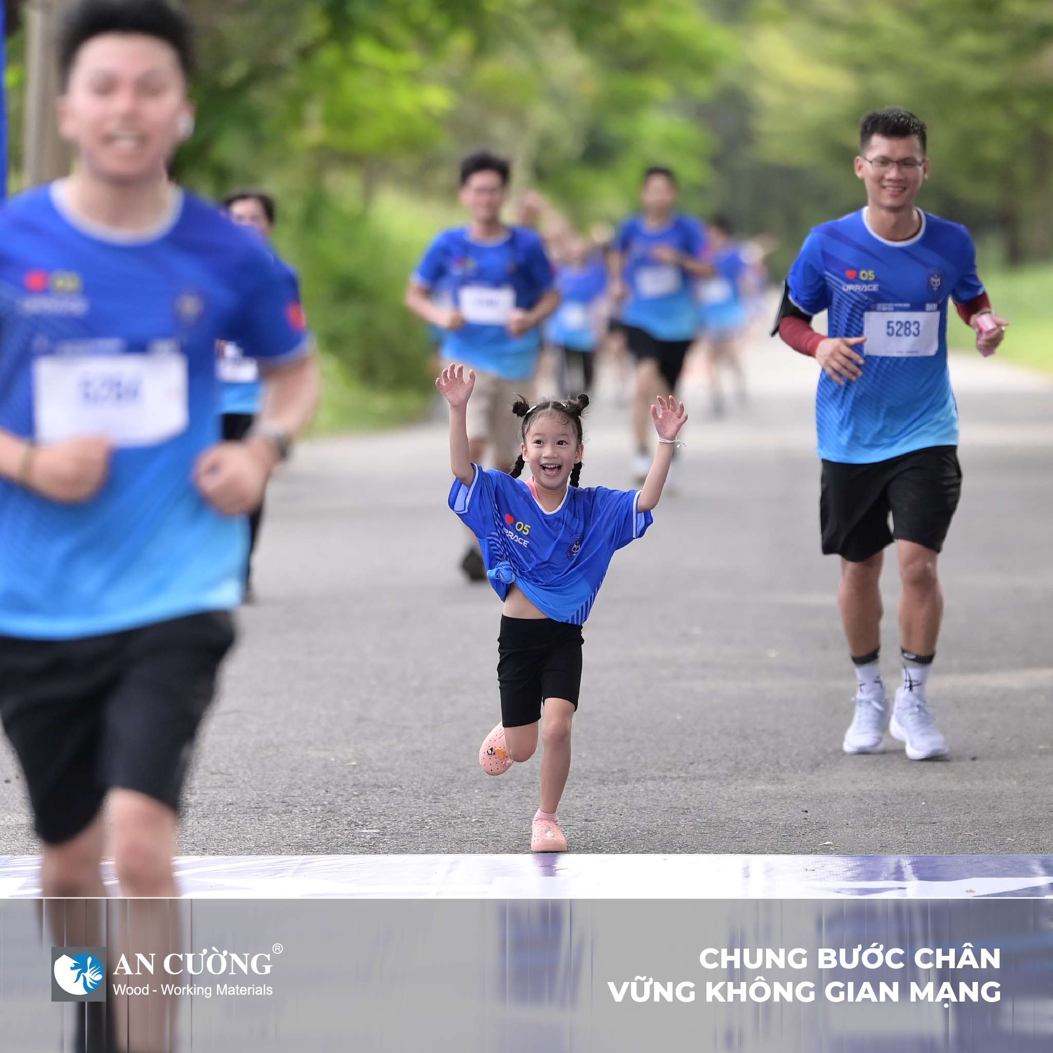 giai-chay-huong-ung-ngay-an-ninh-mang-04.jpg